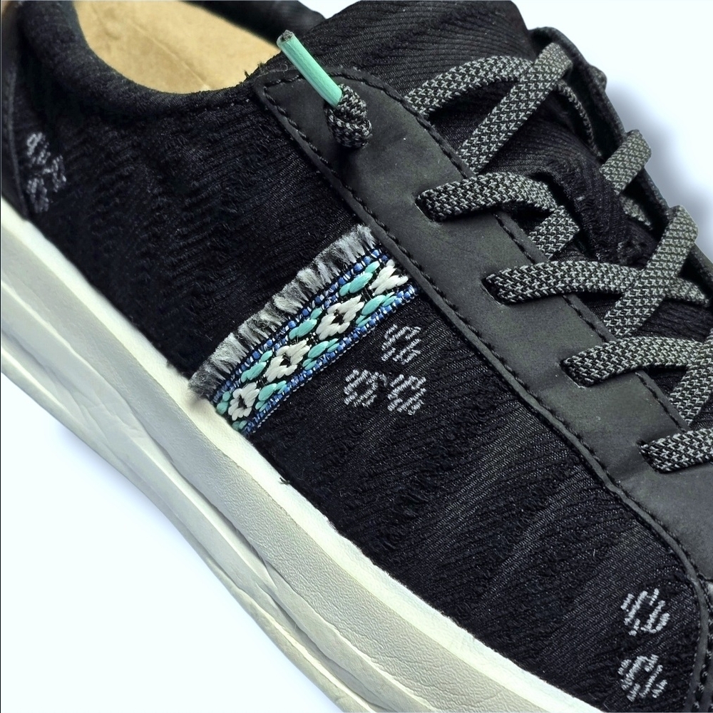 🟢Hey Dude Karina Cottage Crochet Embroidered Slip-On Lace-Up Low Top Sneakers 8 - Picture 6 of 16